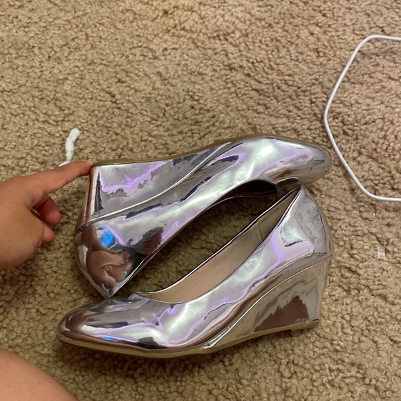 Reflective wedges - Picture 2 of 2